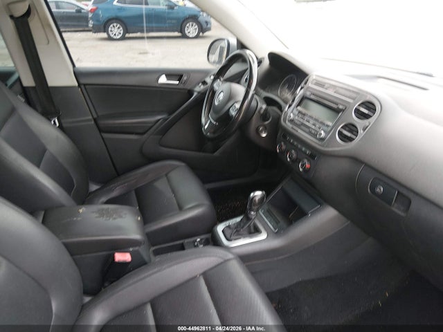 Aukcja sprzedaży 2014 Volkswagen Tiguan Se, vin: WVGAV3AX7EW551738, numer aukcji: 44962811