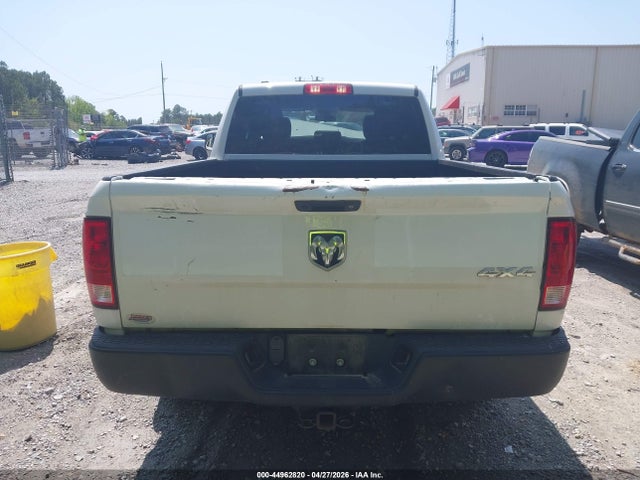 1C6RR7FG1PS590404 RAM 1500 Classic Tradesman 4x4 6&#039;4 Box