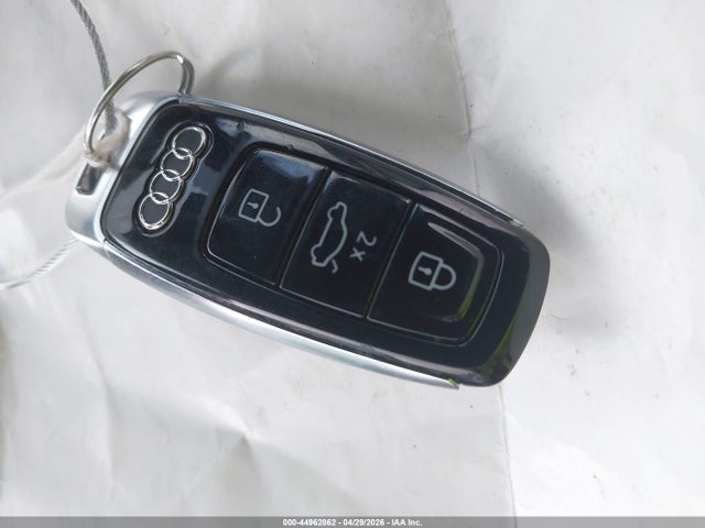 2021 Audi Q7 Premium Plus 55 Tfsi Quattro Tiptronic მანქანა იყიდება აუქციონზე, vin: WA1LXAF78MD011517, აუქციონის ნომერი: 44962862