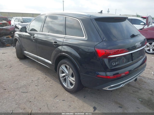 2021 Audi Q7 Premium Plus 55 Tfsi Quattro Tiptronic მანქანა იყიდება აუქციონზე, vin: WA1LXAF78MD011517, აუქციონის ნომერი: 44962862
