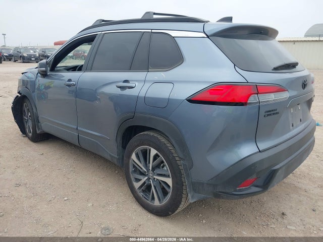 44962864 :رقم المزاد ، 7MUFBABG9SV083065 vin ، 2025 Toyota Corolla Cross Hybrid Xse مزاد بيع