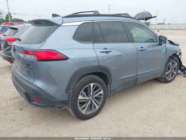 44962864 :رقم المزاد ، 7MUFBABG9SV083065 vin ، 2025 Toyota Corolla Cross Hybrid Xse مزاد بيع