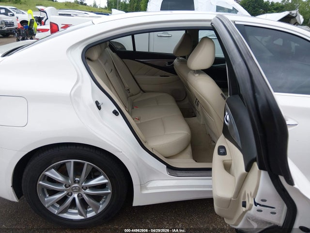 Aukcja sprzedaży 2015 Infiniti Q50 Premium, vin: JN1BV7AP7FM331600, numer aukcji: 44962906