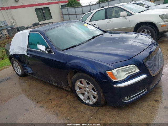 Продаж на аукціоні авто 2014 Chrysler 300c, vin: 2C3CCAET7EH169937, номер лоту: 44962943