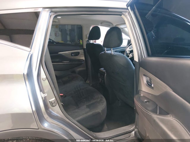 44962947 :رقم المزاد ، 5N1AZ2MH8JN161931 vin ، 2018 Nissan Murano Sv مزاد بيع