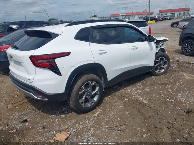 KL77LHE20RC109923 Chevrolet Trax Fwd Lt