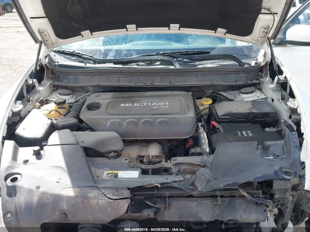 Продажа на аукционе авто 2015 Jeep Cherokee Latitude, vin: 1C4PJMCB3FW679879, номер лота: 44963016