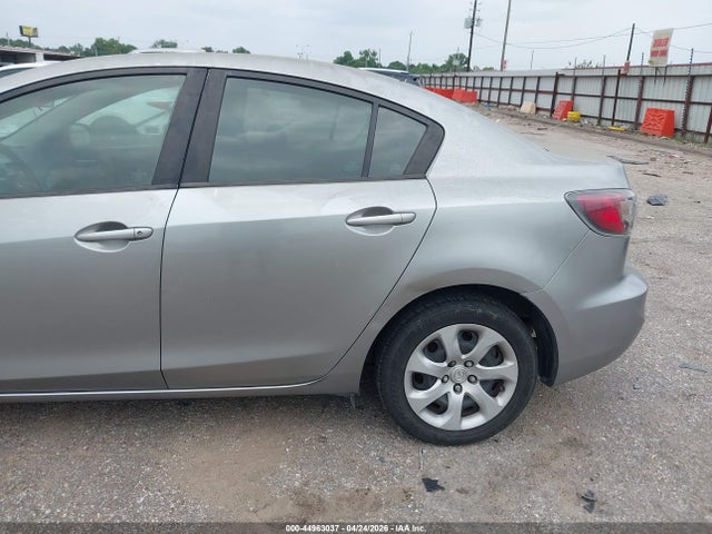 44963037 :رقم المزاد ، JM1BL1U77D1849071 vin ، 2013 Mazda Mazda3 I Sport مزاد بيع