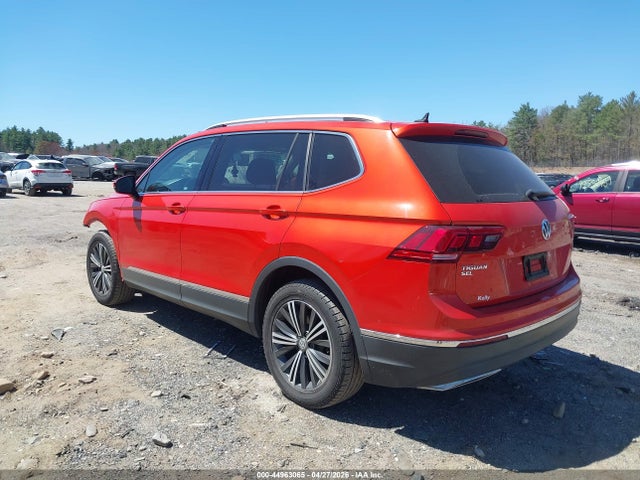 3VV2B7AX5JM024530 Volkswagen Tiguan 2.0t Se/2.0t Sel
