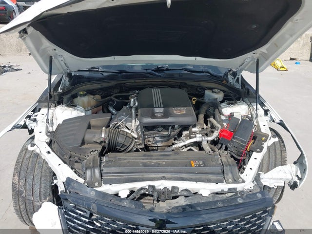 44963069 :رقم المزاد ، 1G6DA5RK1M0133052 vin ، 2021 Cadillac Ct4 Luxury مزاد بيع