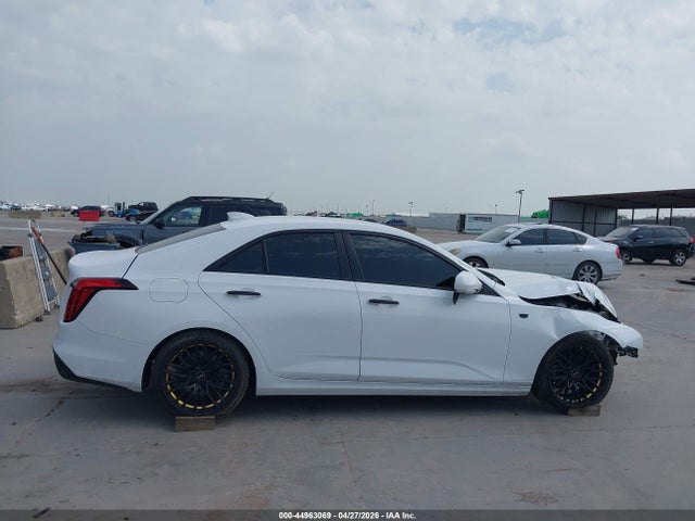 44963069 :رقم المزاد ، 1G6DA5RK1M0133052 vin ، 2021 Cadillac Ct4 Luxury مزاد بيع