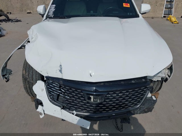 44963069 :رقم المزاد ، 1G6DA5RK1M0133052 vin ، 2021 Cadillac Ct4 Luxury مزاد بيع