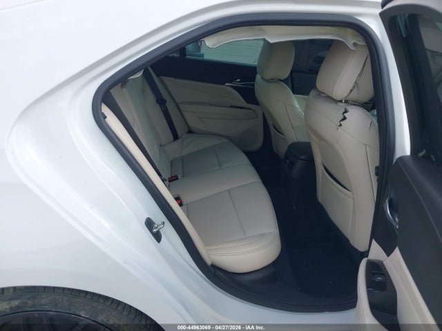 44963069 :رقم المزاد ، 1G6DA5RK1M0133052 vin ، 2021 Cadillac Ct4 Luxury مزاد بيع