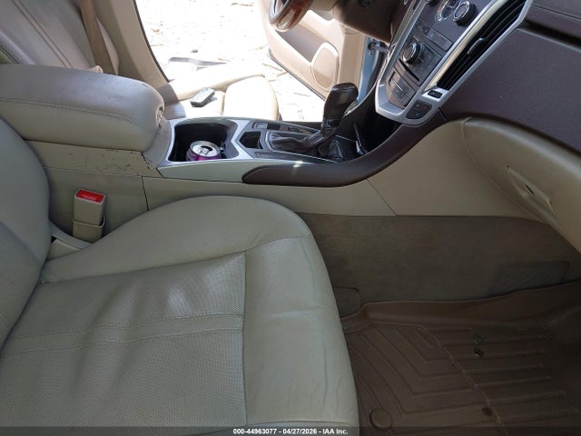 44963077 :رقم المزاد ، 3GYFNBEY4BS663826 vin ، 2011 Cadillac Srx Performance Collection مزاد بيع