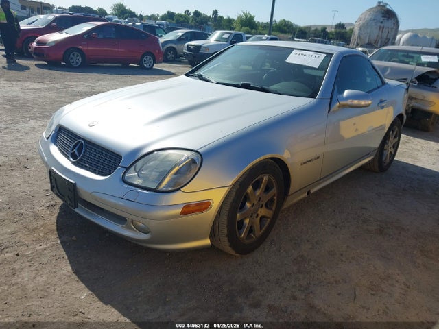 Aukcja sprzedaży 2001 Mercedes-benz Slk 230 Kompressor, vin: WDBKK49F81F197529, numer aukcji: 44963132