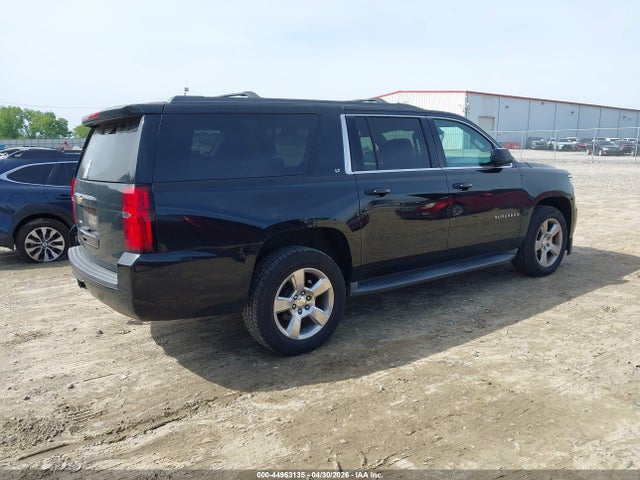 Продаж на аукціоні авто 2016 Chevrolet Suburban Lt, vin: 1GNSCHKC3GR133838, номер лоту: 44963135