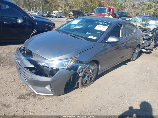 2019 Hyundai Elantra Value Edition მანქანა იყიდება აუქციონზე, vin: 5NPD84LF4KH400117, აუქციონის ნომერი: 44963136
