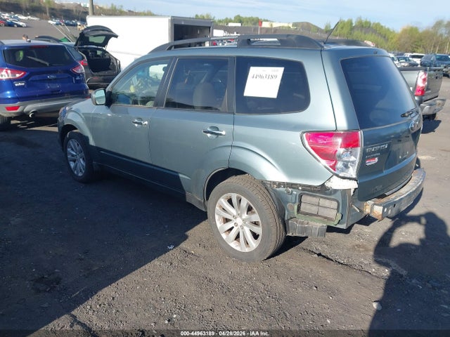 44963189 :رقم المزاد ، JF2SHADC4BH752317 vin ، 2011 Subaru Forester 2.5x Premium مزاد بيع
