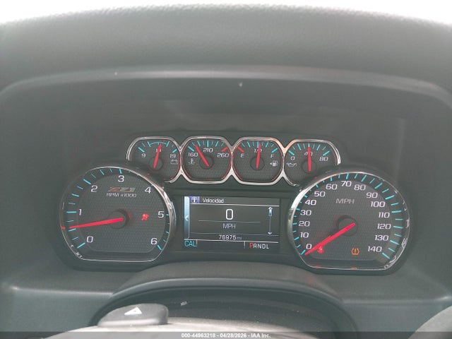 1GCVKREC5JZ174957 Chevrolet Silverado 1500 2lt