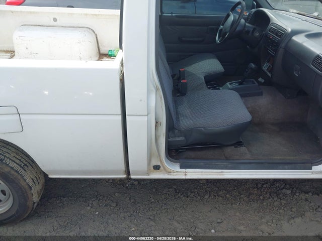 1996 Nissan Truck Xe მანქანა იყიდება აუქციონზე, vin: 1N6SD11S7TC329555, აუქციონის ნომერი: 44963220