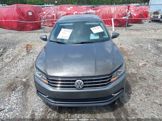 2017 Volkswagen Passat 1.8t Se მანქანა იყიდება აუქციონზე, vin: 1VWBT7A38HC060908, აუქციონის ნომერი: 44963245