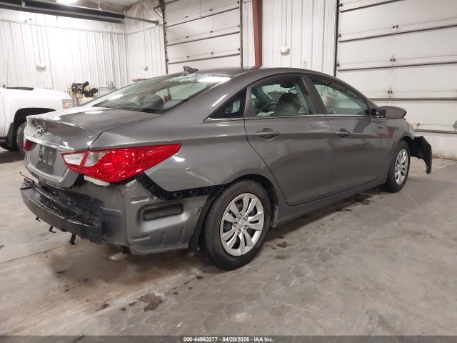 2013 Hyundai Sonata Gls მანქანა იყიდება აუქციონზე, vin: 5NPEB4AC8DH510072, აუქციონის ნომერი: 44963277