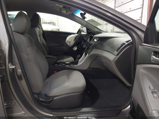 2013 Hyundai Sonata Gls მანქანა იყიდება აუქციონზე, vin: 5NPEB4AC8DH510072, აუქციონის ნომერი: 44963277