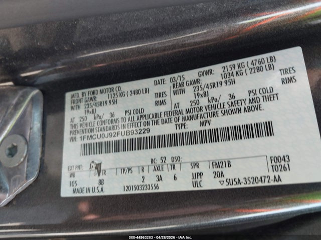 44963283 :رقم المزاد ، 1FMCU0J92FUB93229 vin ، 2015 Ford Escape Titanium مزاد بيع
