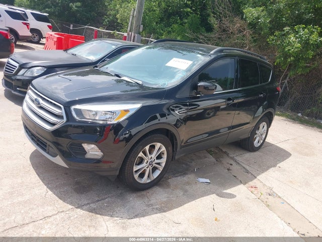 1FMCU0GD3JUD50013 Ford ESCAPE SE