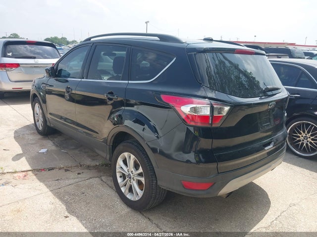 1FMCU0GD3JUD50013 Ford ESCAPE SE