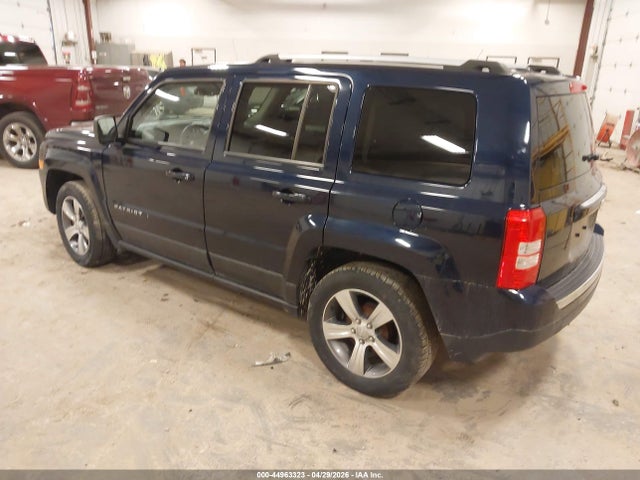 2017 Jeep Patriot High Altitude Fwd მანქანა იყიდება აუქციონზე, vin: 1C4NJPFA4HD137863, აუქციონის ნომერი: 44963323