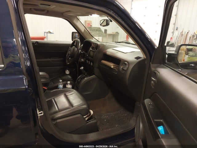 2017 Jeep Patriot High Altitude Fwd მანქანა იყიდება აუქციონზე, vin: 1C4NJPFA4HD137863, აუქციონის ნომერი: 44963323