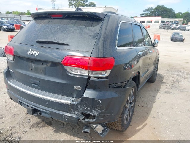 Auction sale of the 2017 Jeep Grand Cherokee Overland 4x4, vin: 1C4RJFCG6HC955833, lot number: 44963326
