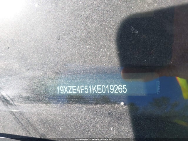 44963352 :رقم المزاد ، 19XZE4F51KE019265 vin ، 2019 Honda Insight Ex مزاد بيع