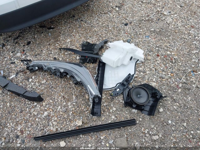 5YFB4MDE5PP055487 Toyota COROLLA LE