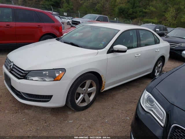 Продаж на аукціоні авто 2013 Volkswagen Passat 2.5l S, vin: 1VWAP7A34DC006628, номер лоту: 44963362