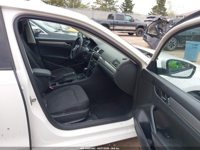 Продаж на аукціоні авто 2013 Volkswagen Passat 2.5l S, vin: 1VWAP7A34DC006628, номер лоту: 44963362