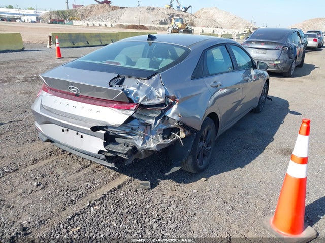 44963382 :رقم المزاد ، KMHLM4AG6PU618037 vin ، 2023 Hyundai Elantra Sel مزاد بيع