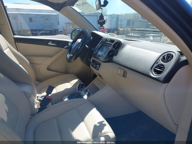 Продаж на аукціоні авто 2011 Volkswagen Tiguan Se, vin: WVGBV7AX5BW509799, номер лоту: 44963405