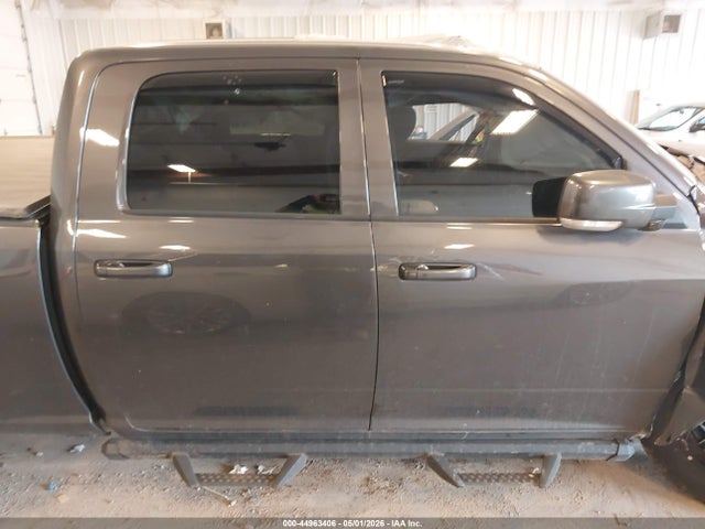 44963406 :رقم المزاد ، 1C6RR7UT4FS533905 vin ، 2015 Ram 1500 Sport مزاد بيع