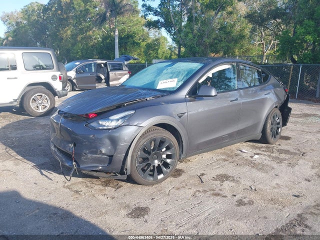 Продаж на аукціоні авто 2023 Tesla Model Y Awd/long Range Dual Motor All-wheel Drive, vin: 7SAYGDEE1PA107919, номер лоту: 44963408