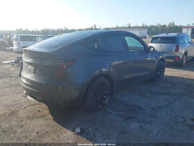 Продаж на аукціоні авто 2023 Tesla Model Y Awd/long Range Dual Motor All-wheel Drive, vin: 7SAYGDEE1PA107919, номер лоту: 44963408