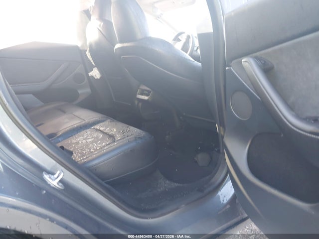 Продаж на аукціоні авто 2023 Tesla Model Y Awd/long Range Dual Motor All-wheel Drive, vin: 7SAYGDEE1PA107919, номер лоту: 44963408