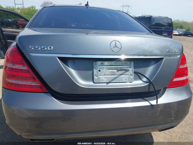 2010 Mercedes-benz S 550 4matic მანქანა იყიდება აუქციონზე, vin: WDDNG8GB4AA304327, აუქციონის ნომერი: 44963451