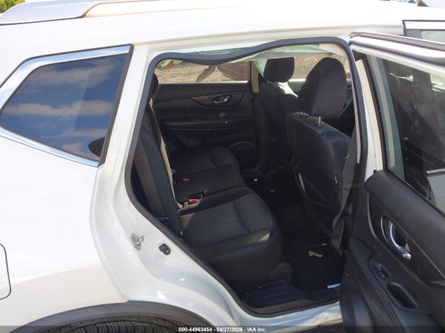 JN8AT2MVXJW307644 Nissan ROGUE SV