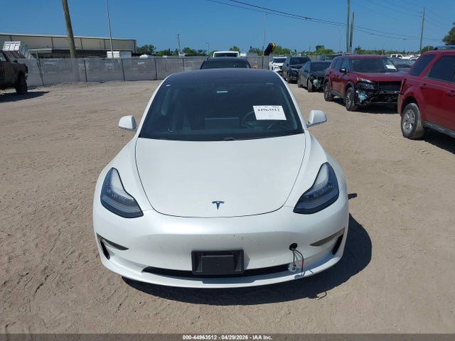 44963512 :رقم المزاد ، 5YJ3E1EB1LF618786 vin ، 2020 Tesla Model 3 Long Range Dual Motor All-wheel Drive مزاد بيع