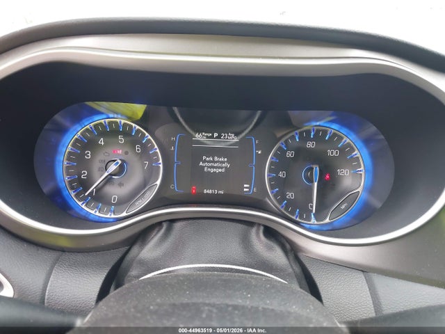 Продаж на аукціоні авто 2020 Chrysler Pacifica Touring L, vin: 2C4RC1BG5LR269068, номер лоту: 44963519