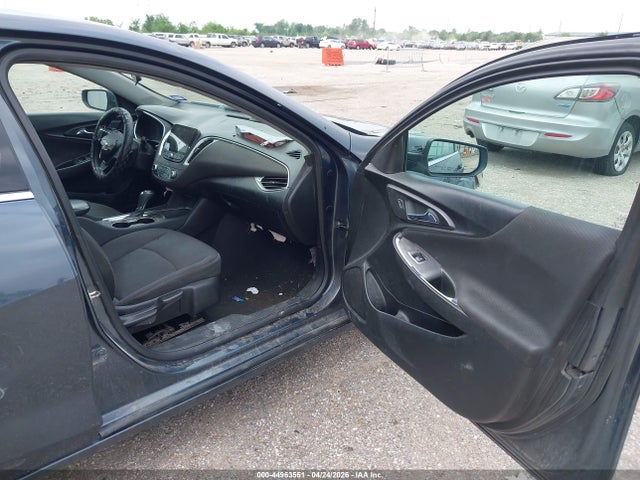 44963551 :رقم المزاد ، 1G1ZD5ST4KF215650 vin ، 2019 Chevrolet Malibu Lt مزاد بيع