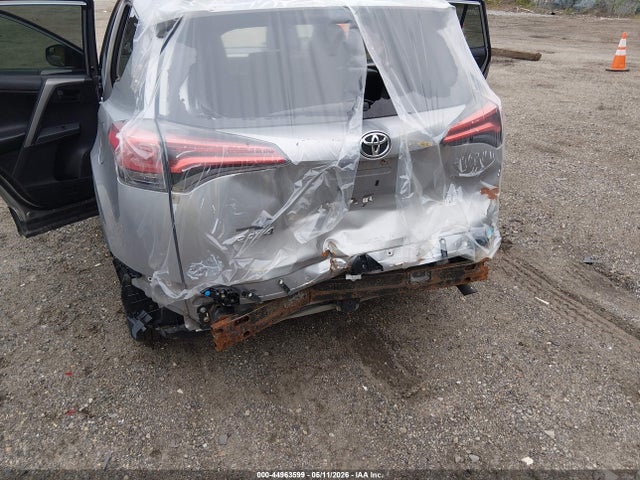 44963599 :رقم المزاد ، 2T3BFREV6GW427849 vin ، 2016 Toyota Rav4 Le مزاد بيع