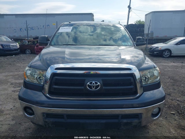 Продажа на аукционе авто 2010 Toyota Tundra Grade 5.7l V8, vin: 5TFUY5F10AX104567, номер лота: 44963610